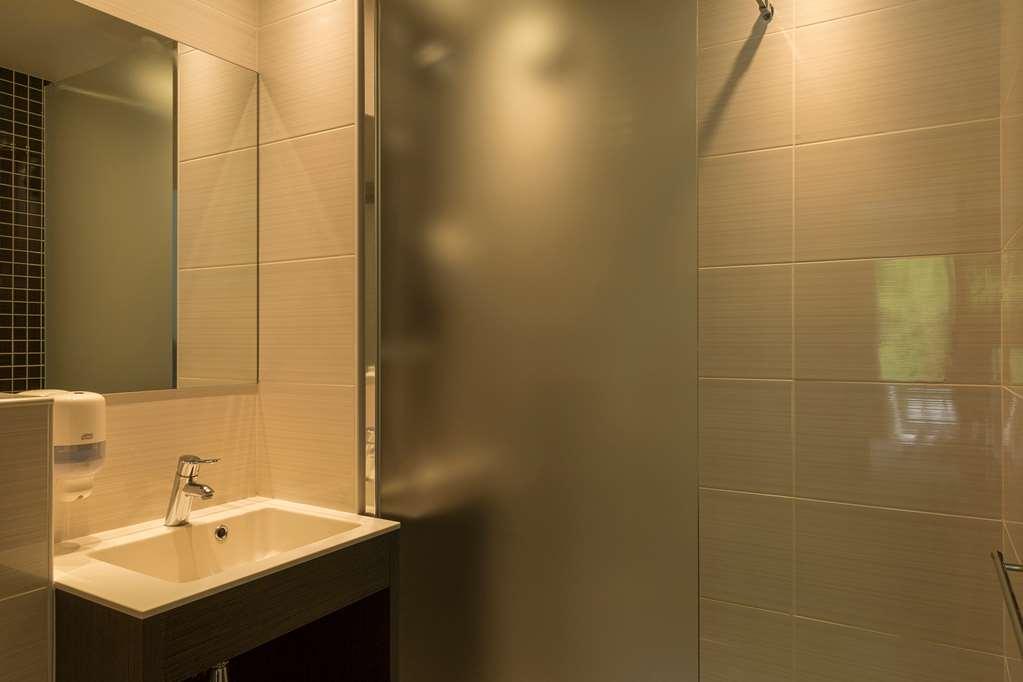 Hotel Du Golf Saint-Laurent Ploemel Amenities photo