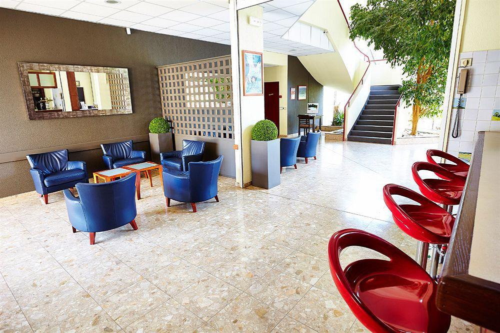 Hotel Du Golf Saint-Laurent Ploemel Exterior photo