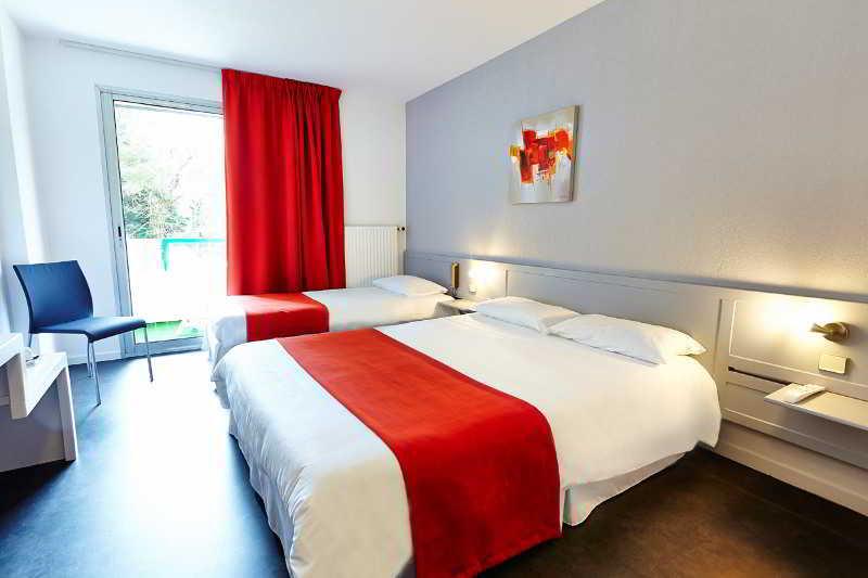 Hotel Du Golf Saint-Laurent Ploemel Exterior photo